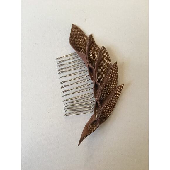 Artisan Handmade Brownish metallic color Leather Petal Hair Comb - Picture 2 of 10